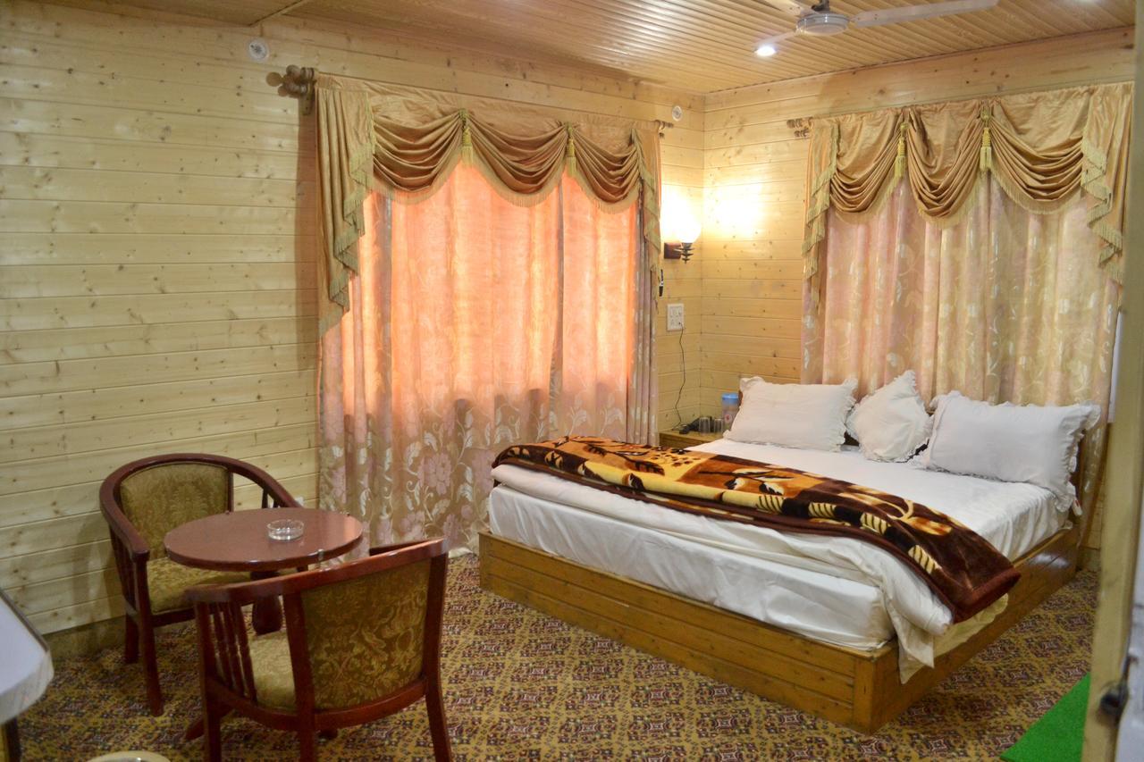 Hotel Grg Residency Srīnagar Zewnętrze zdjęcie