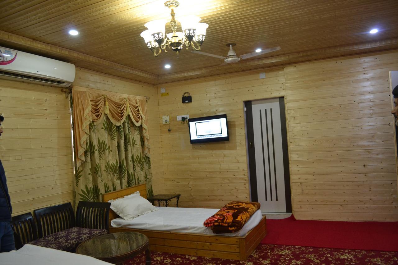 Hotel Grg Residency Srīnagar Zewnętrze zdjęcie